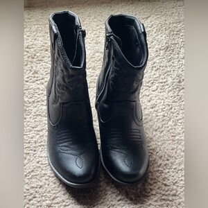 Little Girls Black PU western cowgirl boots Size 13M